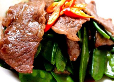 Sauteed Beef with Snow Peas