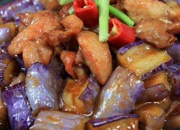 Chicken with Eggplant