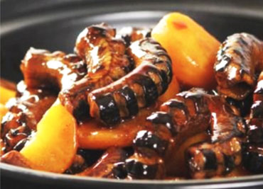 Eel with Chestnut in Pot